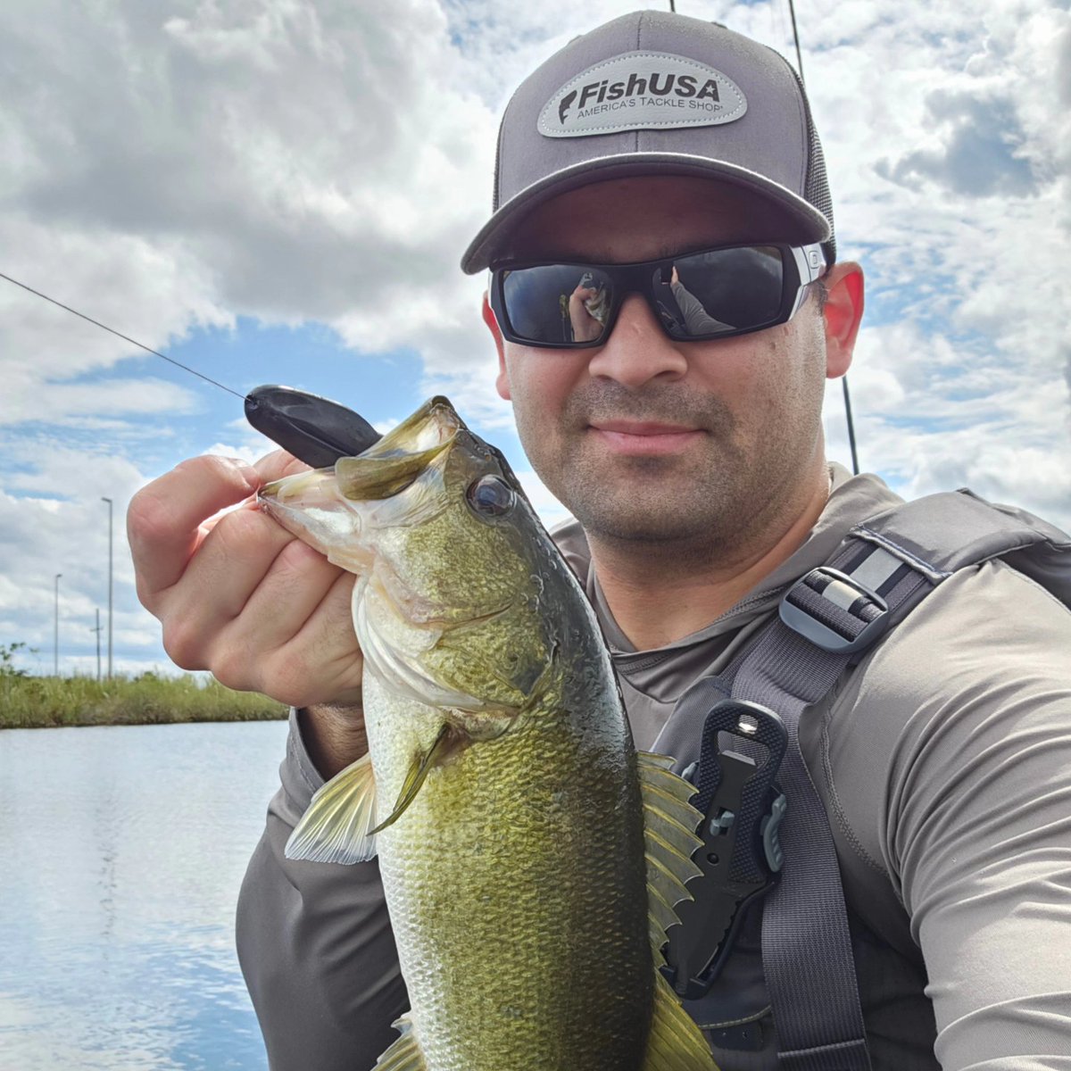 NicholasBeltr17's tweet photo. New favorite @ZOOMBaitCompany hornytoad color 😍 they absolutely smashed it 👏
#zoombaits #hornytoads #frogfishing #topwater #fishing #kayakfishing #largemouthbass #aftcofreshwater #bassfishing #vexanrods #yakattackfishing #beyoundbraid #evergladesfishing #fishusa https://t.co/RyXxejEFnu