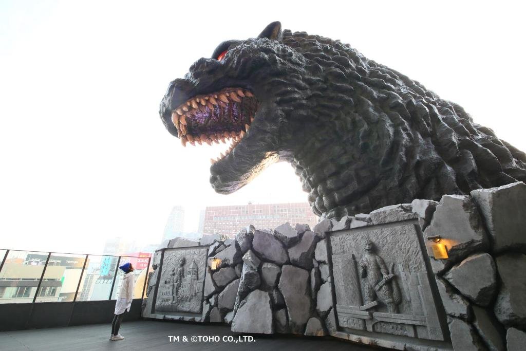 Shin Godzilla Ride Body @OolayTiger have you seen the godzilla hotel? or the shin godzilla ride?