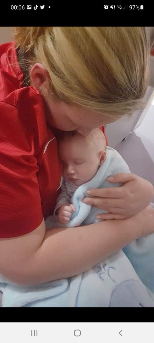 leannemm17's tweet photo. #BLAW #Fintan https://t.co/WdbBQ43VwW