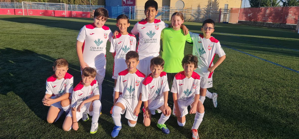 CDNavega's tweet photo. 🔴⚽️ 📸📸 ⚽️🔴 Resumen  de este fin de semana!!!

#marearoja #todoalrojo #rojo #futbol https://t.co/OhPVLdWsht