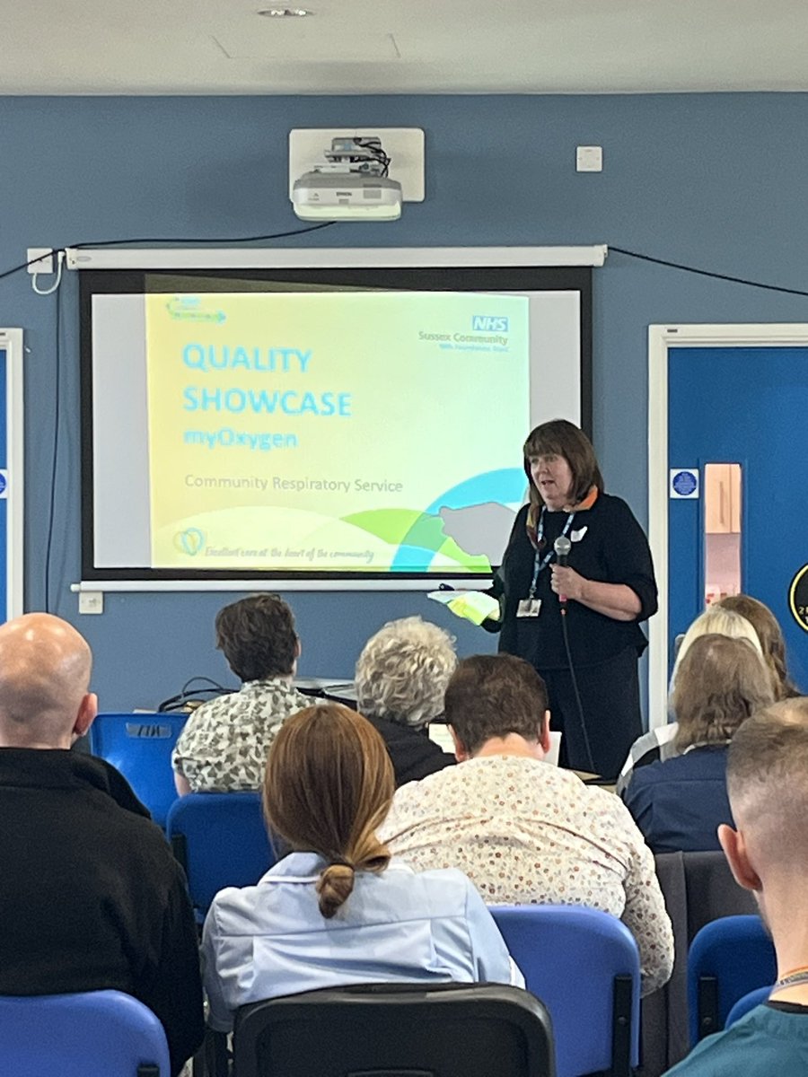 Digitalising oxygen prescriptions. <a href="/scft_eastadults/">SCFT East Adult Services</a> @nhs_scft <a href="/BalcombeLee/">Lee J Balcombe</a> @CCRogers22 risks and benefits. What a dedicated team - delivering a essential service to our community patients