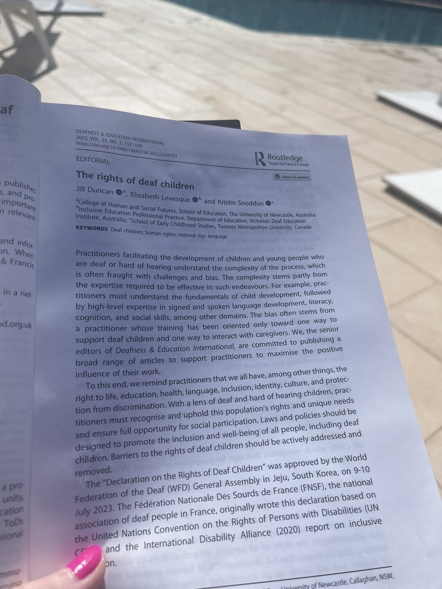 Lynchy74's tweet photo. Some interesting reading in the sunshine, with a view of Vesuvius! 🌞🌋 @HiWestLothian https://t.co/sJ1jjnfYZL
