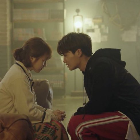 나는 진짜...
민혁봉순 덩치차이가 
너무너무너무좋음