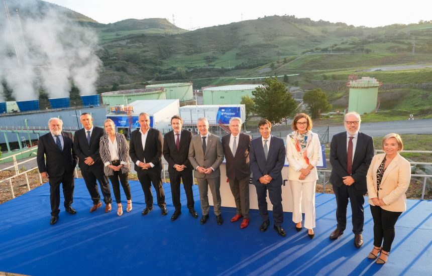 Petronor arranca su producción de hidrógeno renovable.

petronor.eus/es/2023/10/pet…

#Petronor #HidrógenoRenovable