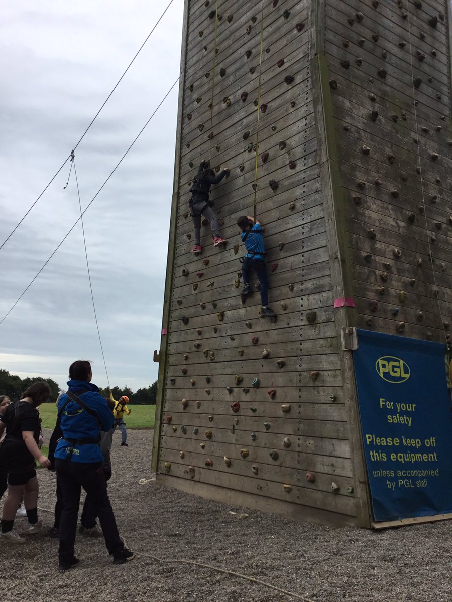 Holy Cross tweet media