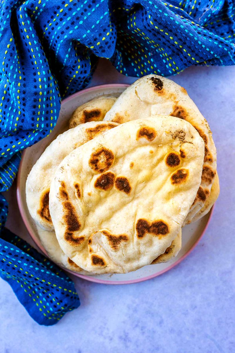 HHH_Dannii's tweet image. This is the easiest naan bread recipe, and it is ready in under 15 minutes, and you only need four ingredients to make it. hungryhealthyhappy.com/easy-naan-brea…  #naanrecipe #easyrecipe #quickbread