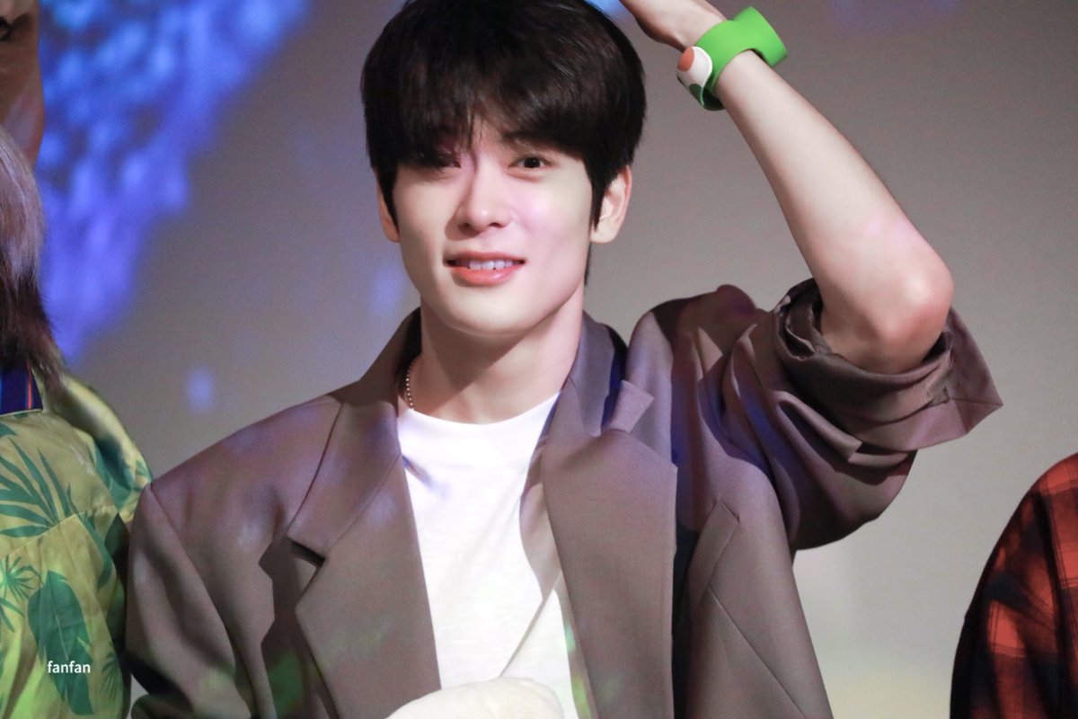 20231009

#JAEHYUN #재현 #정재현 #ジェヒョン
#NCT #NCT127 #NCTU