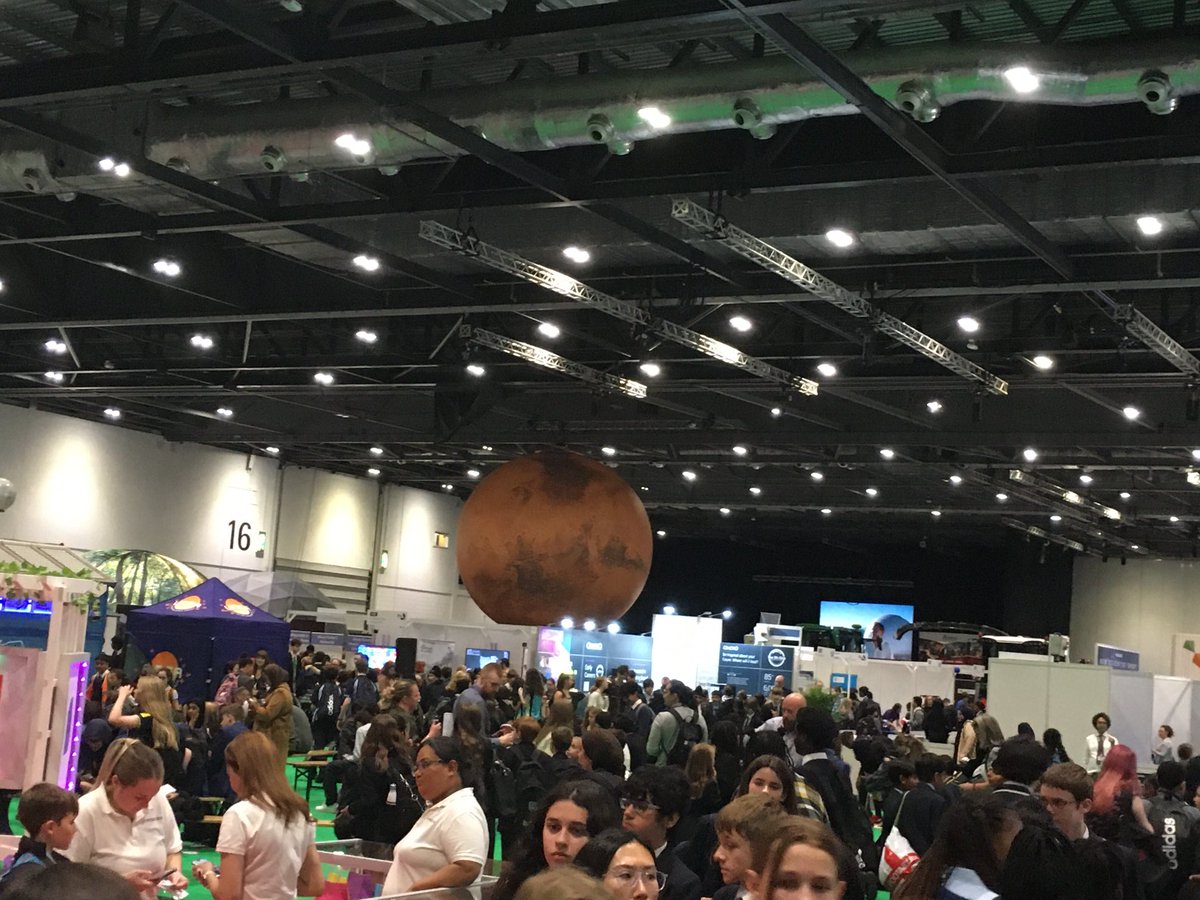 So much for Year 11 to see and do at New Scientist live!