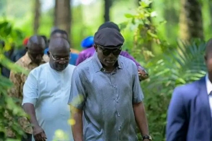 sograns's tweet image. The man on a mission to expand and explore our potential, H E Sir Siminalayi Fubara came prepared. Rivers is working. 

#SimIsWorking
#SimCares
#SimMediaVolunteers