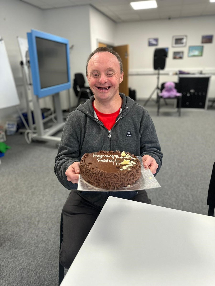 Buzz Hub St Helens CDP tweet media