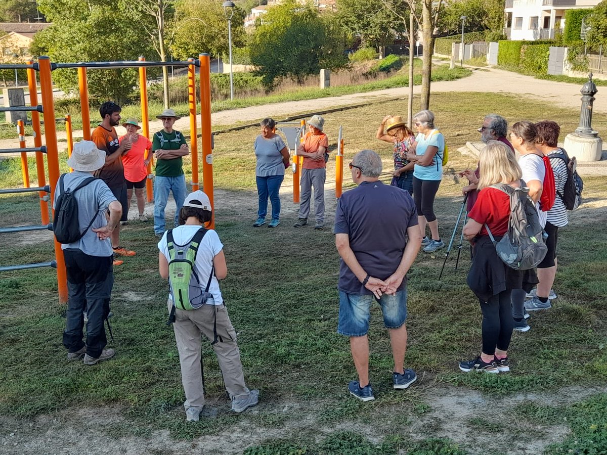 🚶Avui s'ha dut a terme la 1a sessió del taller de #marxanòrdica. La pròxima sessió tindrà lloc el 16 d'octubre, de 10 a 13 h. 

Estem molt contents d'anunciar-vos que s'han exhaurit totes les places. La convocatòria ha estat tot un èxit. Gràcies❗️

<a href="/EsportsDiba/">Esports Diputació de Barcelona</a> <a href="/comarcamoianes/">Consell Comarcal del Moianès</a>