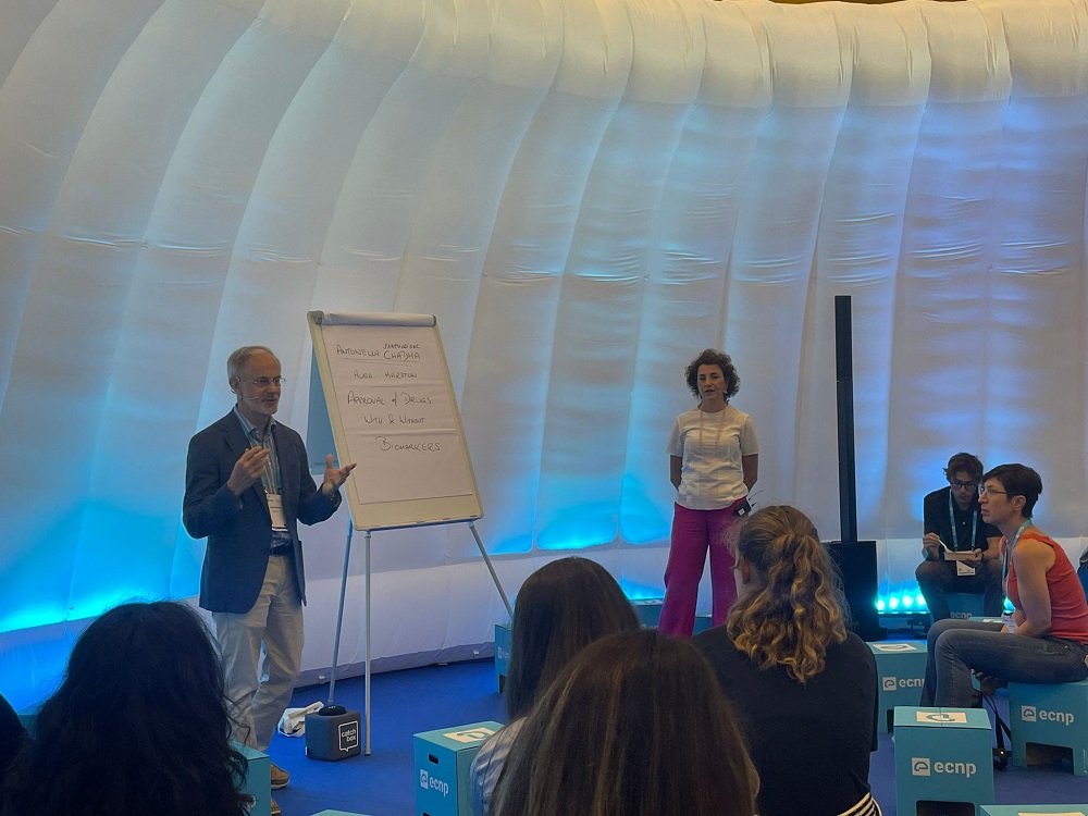 Can't believe the buzz around the Campfire in Bubble 2! There are so many questions about the approval of drugs with and without #biomarkers!
#ECNP2023 <a href="/ChadhaAnt/">antonella santuccione chadha</a>