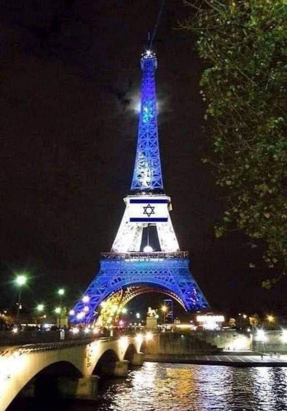 AriaaJaeger's tweet photo. The Eiffel Tower last evening. 🇮🇱 #Israel https://t.co/3ok1NoeXjE