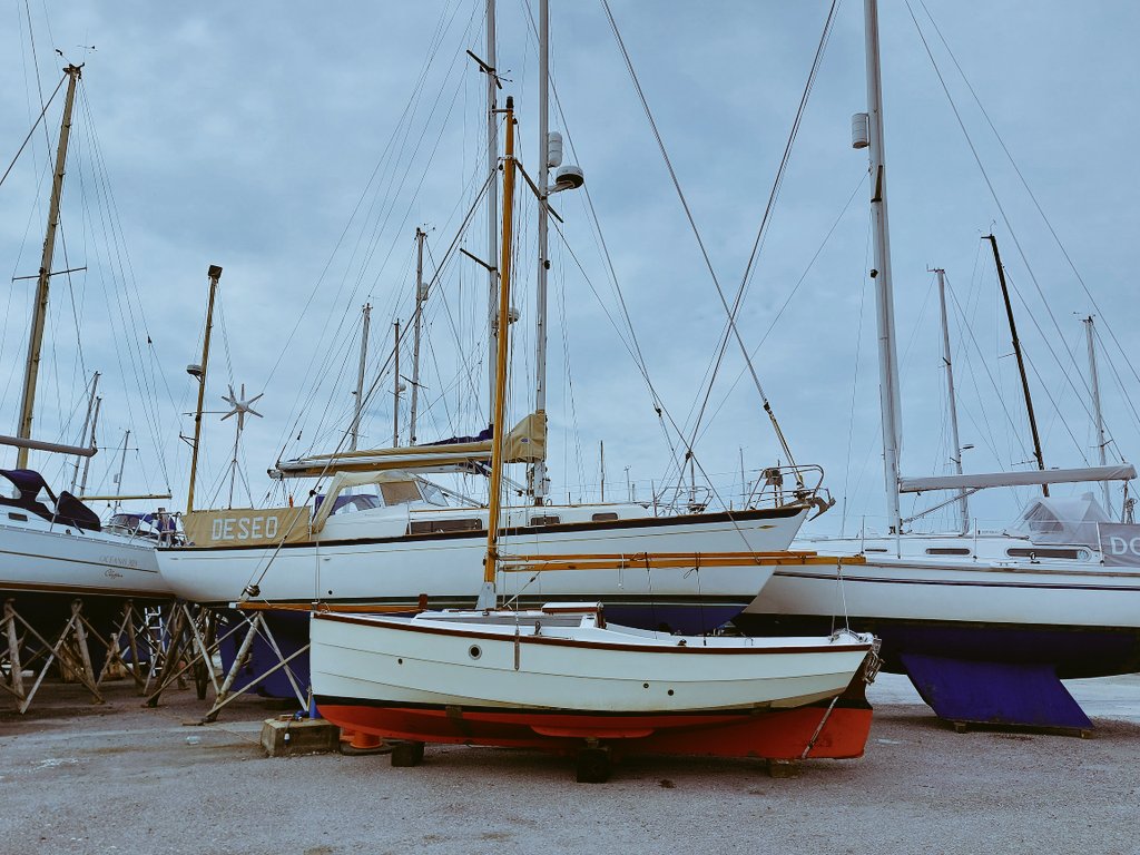 Sat with the 'big boys' the delightful Edna May. Named after my much loved and  missed mum. Out for the winter. Massive thanks to lads @yachthavens #Plymouth for doing a brilliant job as usual 👌👍#cornishshrimper