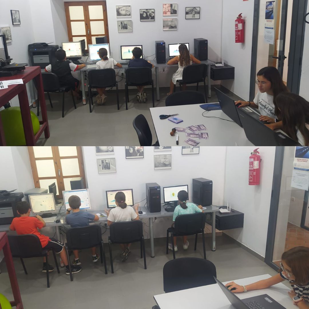 El pasado viernes finalizamos los talleres de Impresión 3D de nuestro espacio Readmaker creando piezas de Lego con el programa de diseño Tinkercad y gracias a la ayuda de <a href="/joaquinhes/">Joaquín Hernández Sánchez</a>.