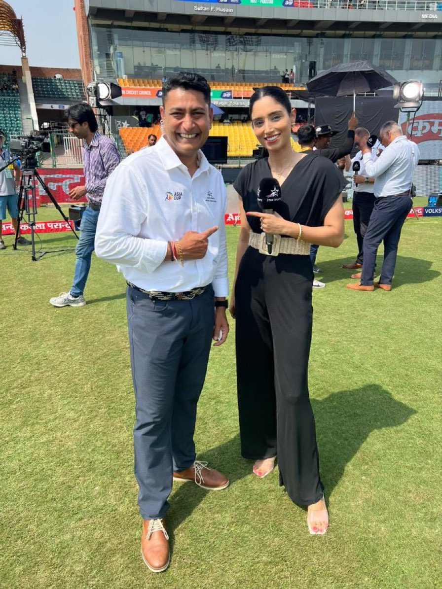 Cricktjunoon's tweet photo. A big shame on Indian government who can’t save an ICC representative in World Cup.
Zainab Abbas’s exit from India is a big slap on ICC too who can’t claim enough security for its #ICCCricketWorldCup officials in India.
#IndiaIsNotSafe #Indians #ShameOnYou #INDIA🇮🇳 #ModiFailedIndia