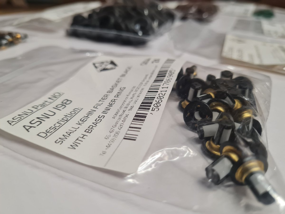 ProBikeUK's tweet photo. Did you know we stock genius @ASNUperformance products, from replacement filters, 'O' rings and Injector test fluid. We also sell their range of Injector &amp; ultrasonic cleaners too. If you'd like to know more, get in touch or visit https://t.co/FkbqaLR1Lv 🧰👍🏻
#ProbikeUK #Asnu https://t.co/tY3Pe7Qqyc