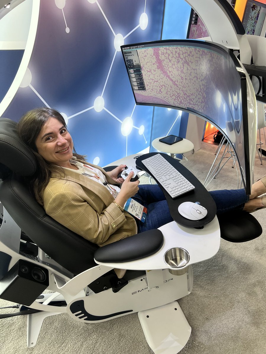smaralkm's tweet photo. Exploring the integration of technology into pathology! Excited about the future of this amazing field #CAP23 #Path2Path #digitalPathology #PathX #PathTwitter https://t.co/8rlKwUT3aB