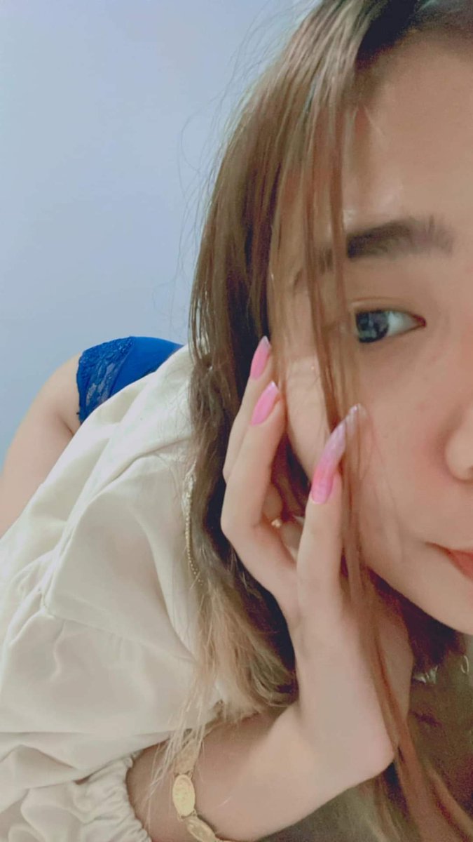 tharrhtoo71's tweet photo. ��က်သည်းကိုမြင်လား ကောင်လေး🥴🤤 https://t.co/YQPAo8ZcJP