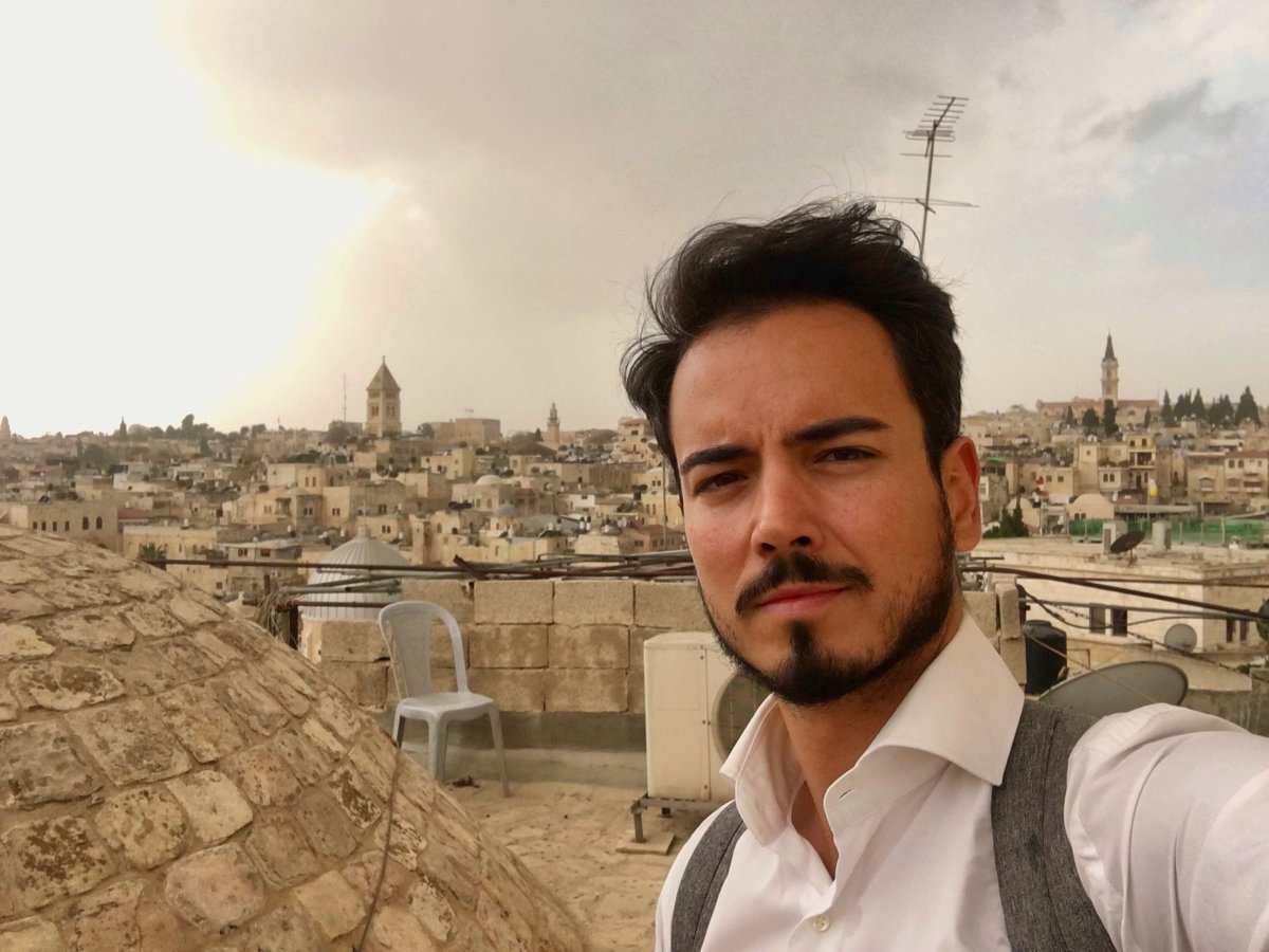 Aterrei em Telavive com 28 anos e com convicção de que só havia um lado certo no conflito israelo-palestiniano. Passei vários dias na Cisjordânia com pessoas que rapidamente se tornaram amigos. +