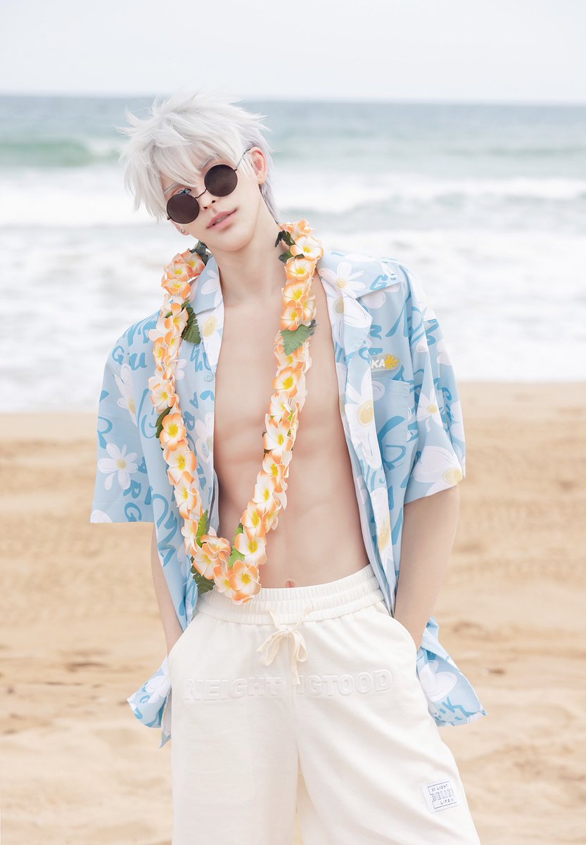 weian_vann's tweet photo. 海边。

#cosplay #五条悟 #satorugojo https://t.co/FQVj7txBXp