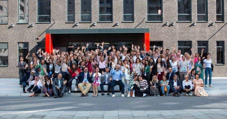 SGInnovazione's tweet image. Assegnato a @SGInnovazione il Premio di migliore Coordinatore Nazionale della campagna europea #ADWeeks2023 e all’Accademia del Paziente Esperto @EUPATI_IT il Premio Migliore Evento.Leggi la news👉🏻 shorturl.at/deST9 @FAnanasso @altheovalentini @SabrinaGrigolo @AllDigitalEU