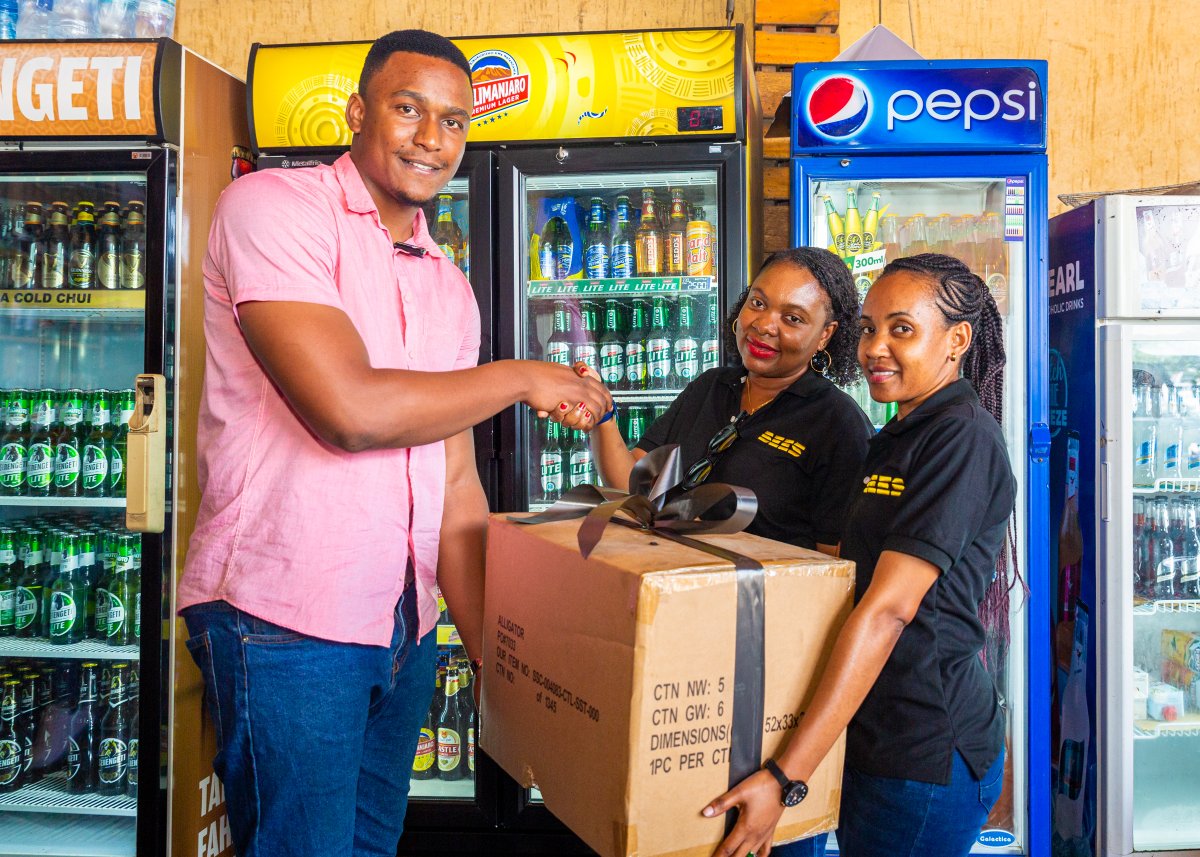 TblPlc's tweet photo. As we celebrate Customer Service Week, we extend our sincere gratitude to 5 of our exceptional customers for their outstanding performance on BEES- Our digital App to order our products. We appreciate their dedication and trust in our services. #ToafuturewithmoreCheers https://t.co/nbLE7NSXe3