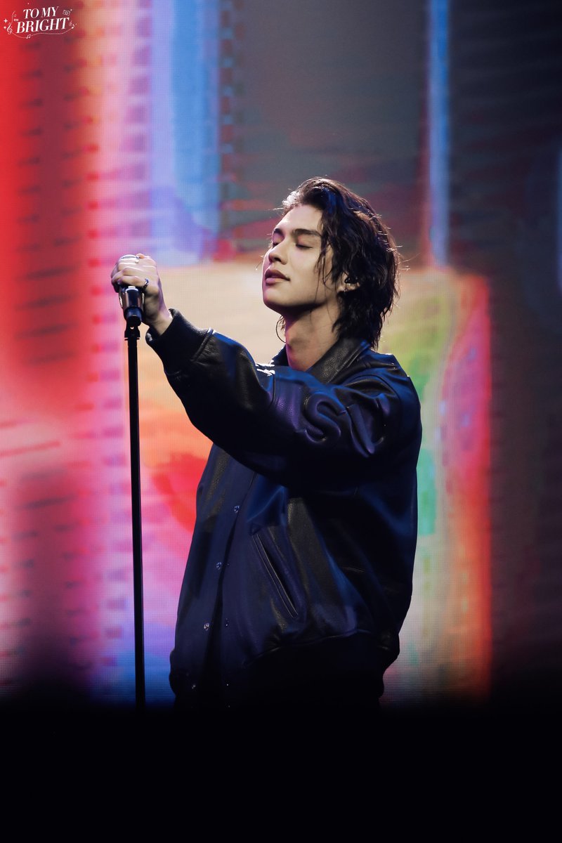 TOMYBRIGHT1227's tweet image. 📝/231007/📷📷

背景燈光跟“Adolescent” 封面好像😂

Bright x ViuScream
#ViuScreamDatesxBWDN
#bbrightvc @bbrightvc