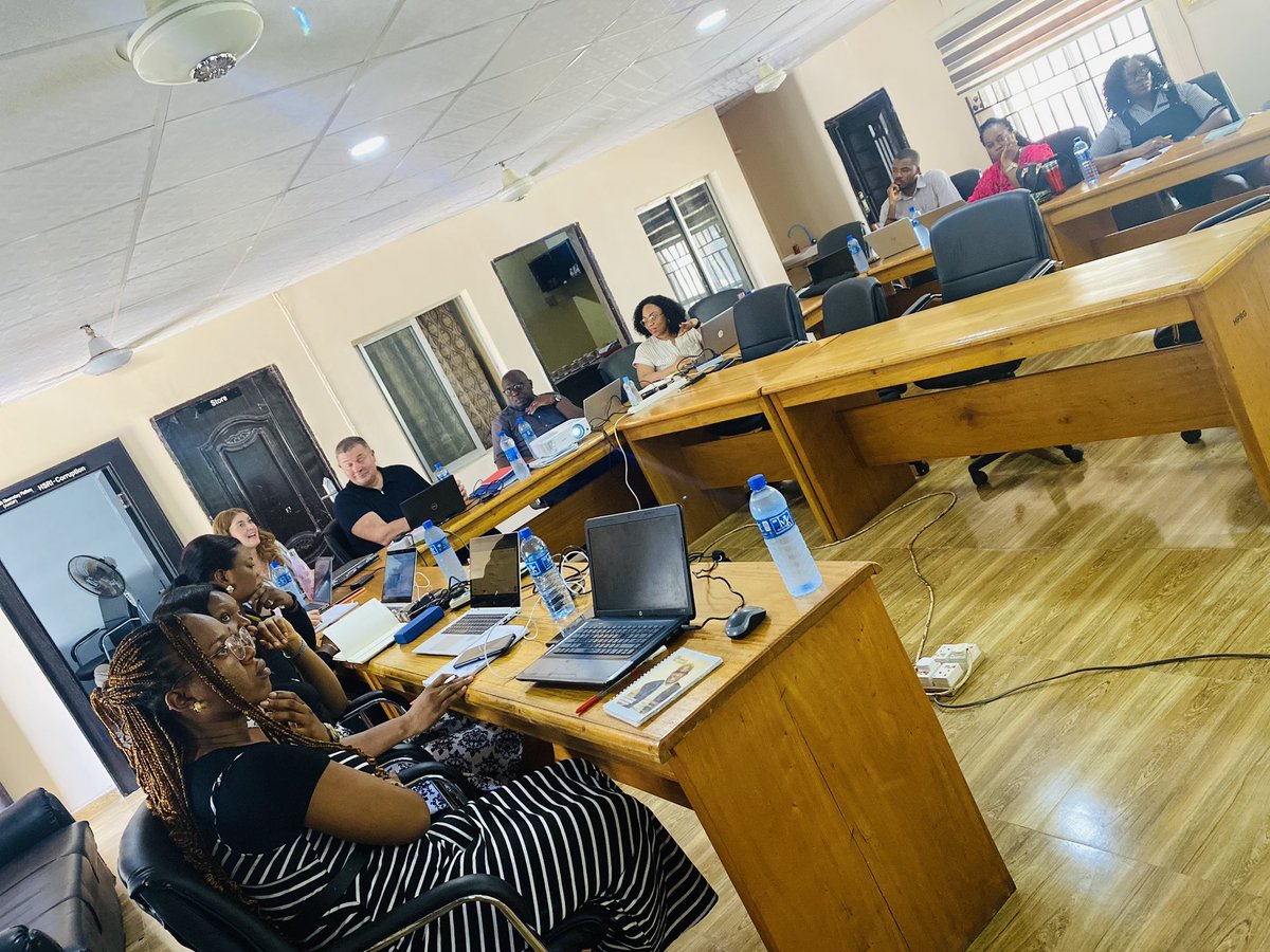 We are happy to kickstart a week-long engagement with @ChorusUrban leads and partners from @UniversityLeeds. @HPRG_Nigeria project on urban health is scaling up health security for people living in slums in Nigeria. It’s another time to strengthen our science! @Chinyerembachu