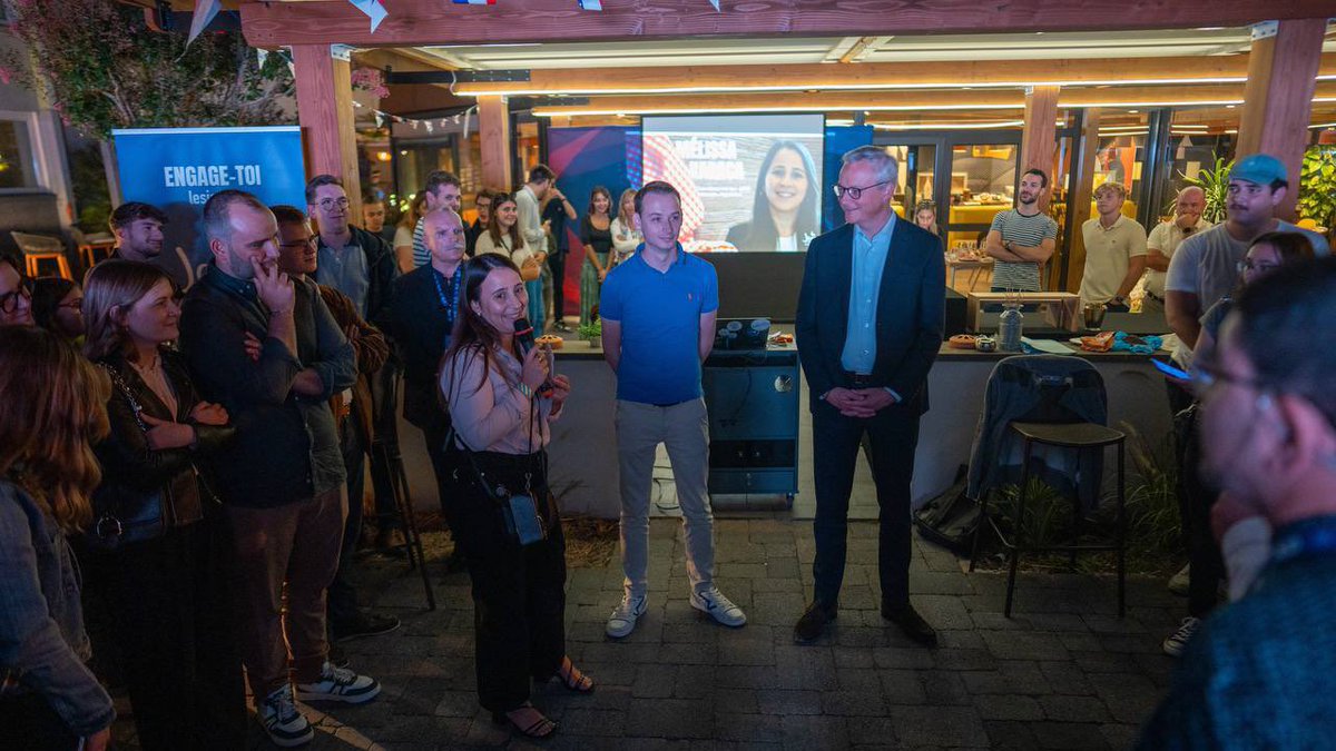 Clap de fin du #CampusRenaissance à Bordeaux 🇫🇷🇪🇺 

L’occasion ce weeekend de montrer une nouvelle fois notre détermination pour une Europe forte et unie. Nous serons au rendez-vous des défis qui nous attendent !
