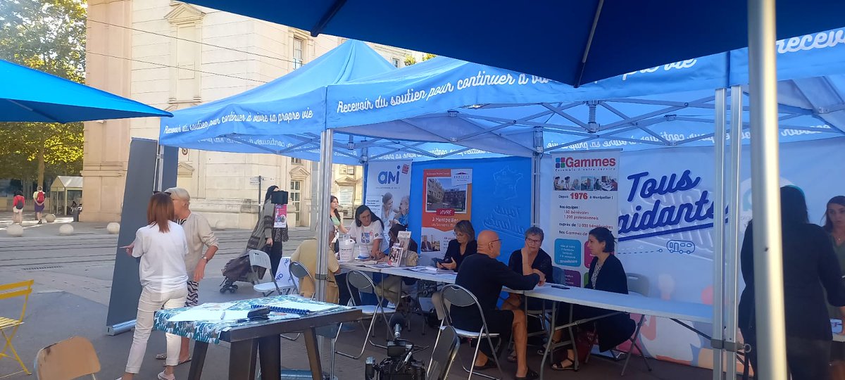 [LA CARAVANE TOUS AIDANTS] Retrouvez-nous de 9h30 à 19h sur la Place Paul Bec à Montpellier.

📅📍La caravane restera jusqu’à mercredi 11 octobre.

👏Merci à notre partenaire :  <a href="/AgircArrco/">Agirc-Arrco</a>