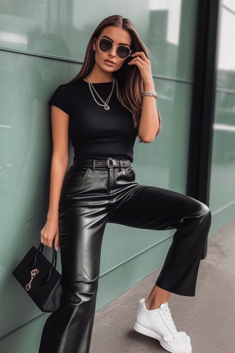 Power Dressing in Leather Pants: A symbol of confidence and style! 💼🔥 #LeatherPants #PowerDressing #FashionGoals #ChicOutfit #WomensWardrobe #EffortlessStyle