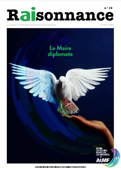 AIMFrancophones's tweet photo. 🤝Dans un monde en crises, la #Diplomatie des #Villes doit être l'une des réponses pour prévenir les conflits locaux, protéger les populations et nouer les solidarités.
📌A quelques jours du Congrès #AIMFCotonou2023, découvrez le nouveau #Raisonnance
📜https://t.co/OaLrUGibMl https://t.co/reKdvyedHS