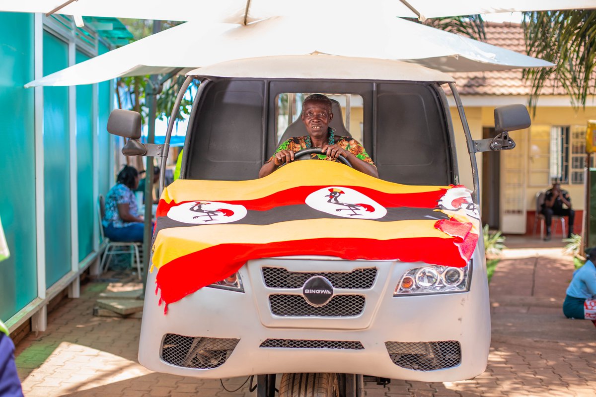 KevotonMotions's tweet photo. The #Bingwa Independence Day Edition at UMA Showgrounds. 

#UgAt61 #MadeInUganda #UGTusimbudde23 https://t.co/0gFUjf58J4