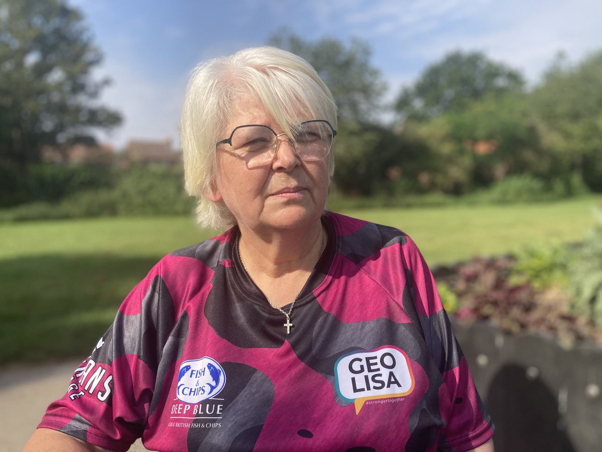 “I had a miscarriage. Two days later I was back in duty”
“Some people thought I was stupid to go, because I’m a wife and mother”
Female armed forces veterans share their experiences for <a href="/looknorthBBC/">BBC East Yorkshire</a> With huge thanks to <a href="/hull4heroes/">Hull 4 Heroes</a> Carole Scholes (pictured) and the LISA group.