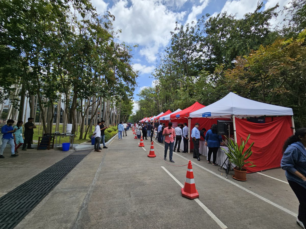 Infosys's tweet image. #iCETS celebrated the Tech Fest at Bangalore along with three startup partners of #InfosysInnovationNetwork - Yellow.ai, Kore.ai, &amp;amp; Fortytwo Labs. The fest packed workshops, panel discussions, sessions, &amp;amp; exhibitions. infy.com/3POAlcx
