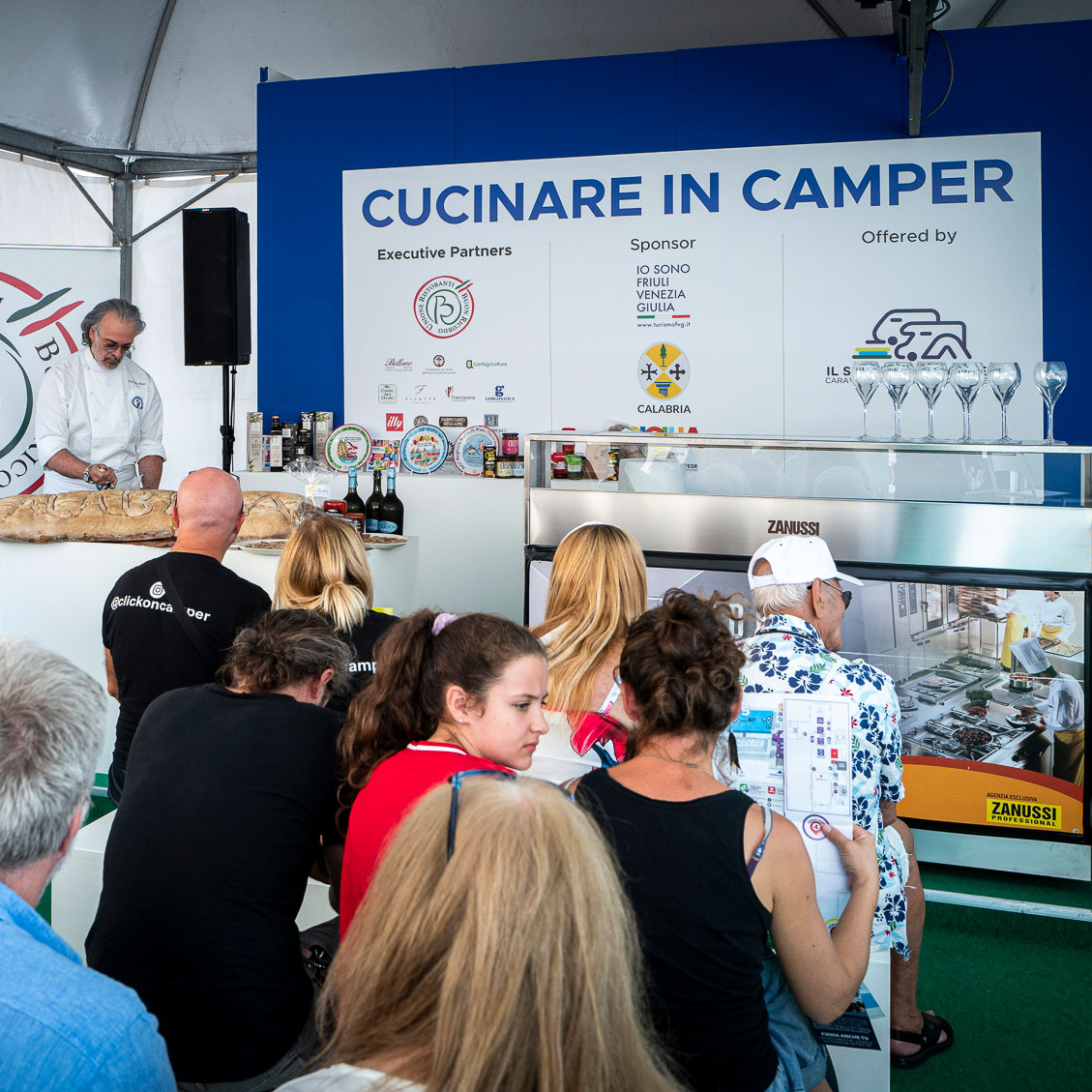 SaloneCamper's tweet image. Il tempo scorre in fretta quando ci si diverte insieme. La quattordicesima edizione del Salone del Camper è volata, ma ci ha regalato momenti indimenticabili. Ecco qualche scatto memorabile.

Vi aspettiamo l'anno prossimo, dal 14 al 22 settembre.