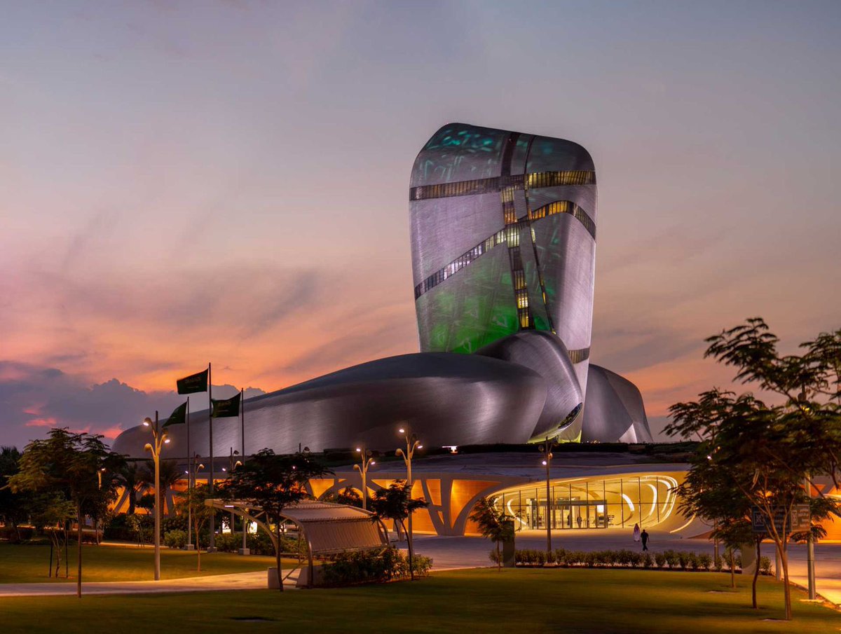 متواجدين في المنطقة الشرقية مركز اثراء المعرفة ننتظركم💕🌸
#روزيار
#مصنع_روزيار
#ارامكو 
#الورد_الطائفي
#اثراء