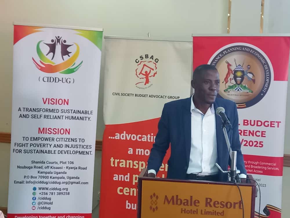 CSBAGUGANDA's tweet photo. Our partner Fred Ejautene, the  ED of Citizen Initiative for Democracy and Development Uganda (CIDD-UG) presented the CSO statement on Improving Service Delivery at the LGBC 2024/25,  Mbale III, Culster V Eastern Region, at Mbale Resort Hotel. @mofpedU @GovUganda #UGBUDGET24 https://t.co/WL8p8By78Z