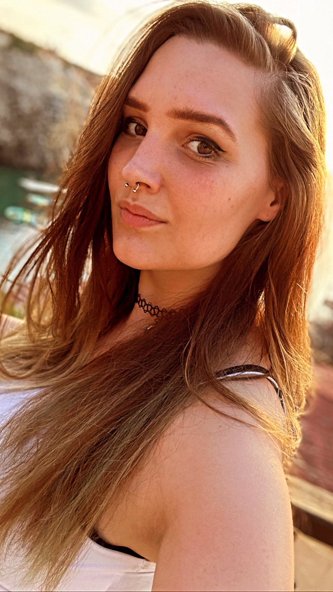 Franzi 🦦 tweet media