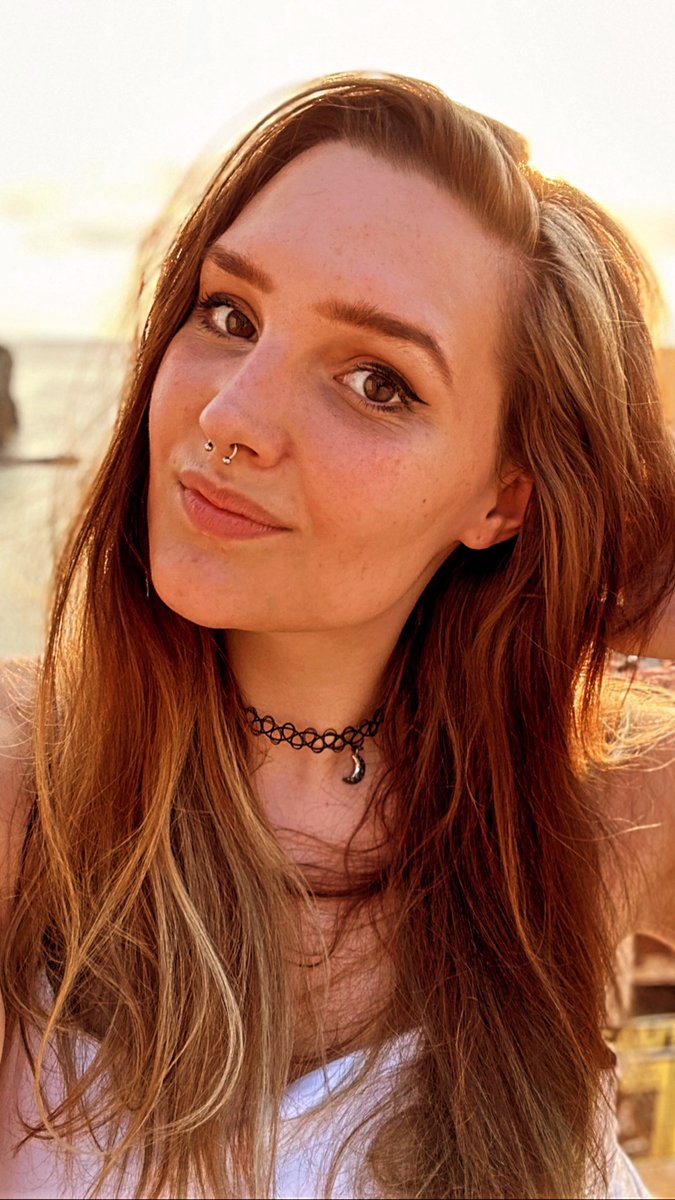 Franzi 🦦 tweet media