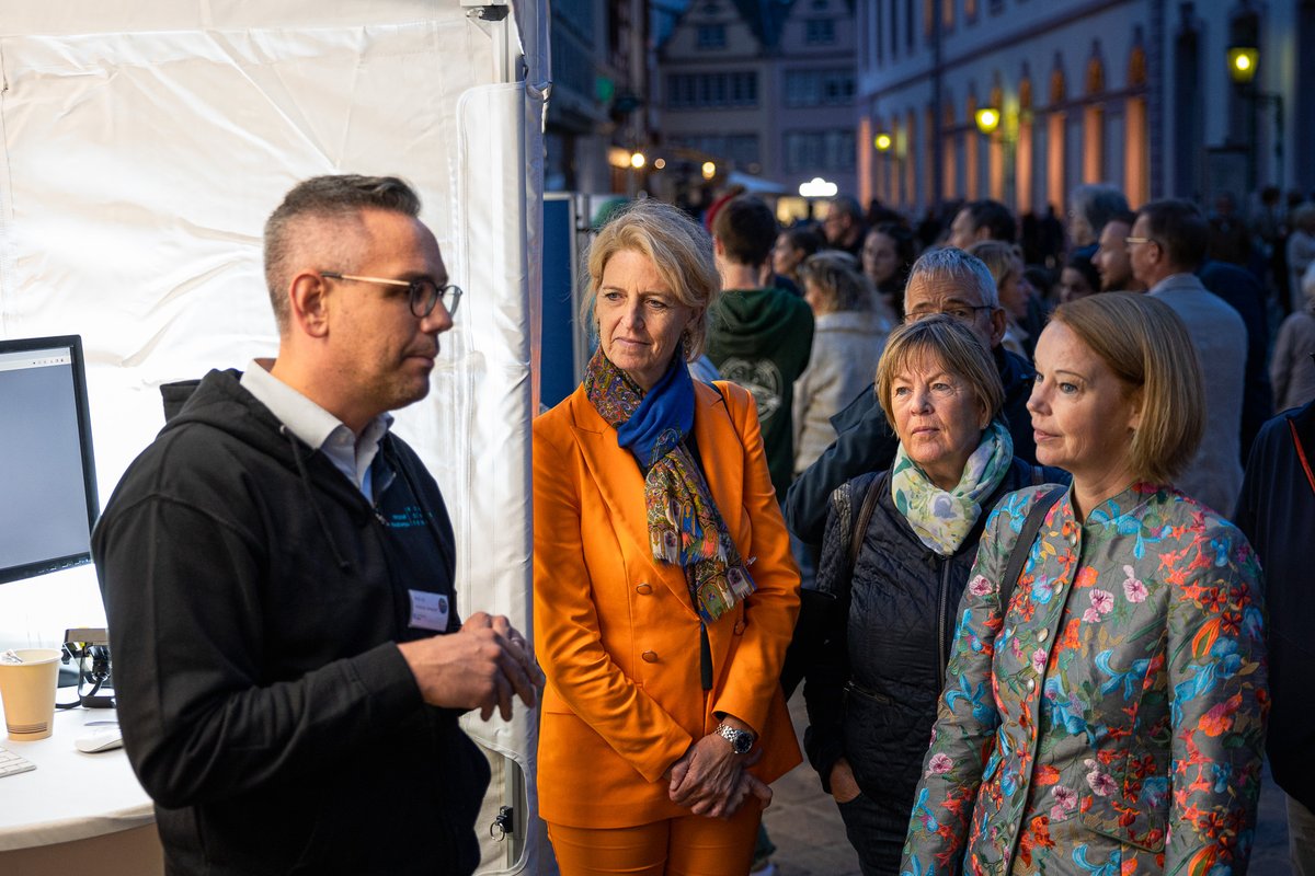 Es war eine tolle Veranstaltung 😍! Für alle, die den City Campus verpasst haben, kommen hier einige Impressionen 📸. Die #Wissenschaftsnacht #Trier zum Nachlesen ➡️ uni-trier.de/universitaet/n… #unitrier @hochschuletrier @stadtrier