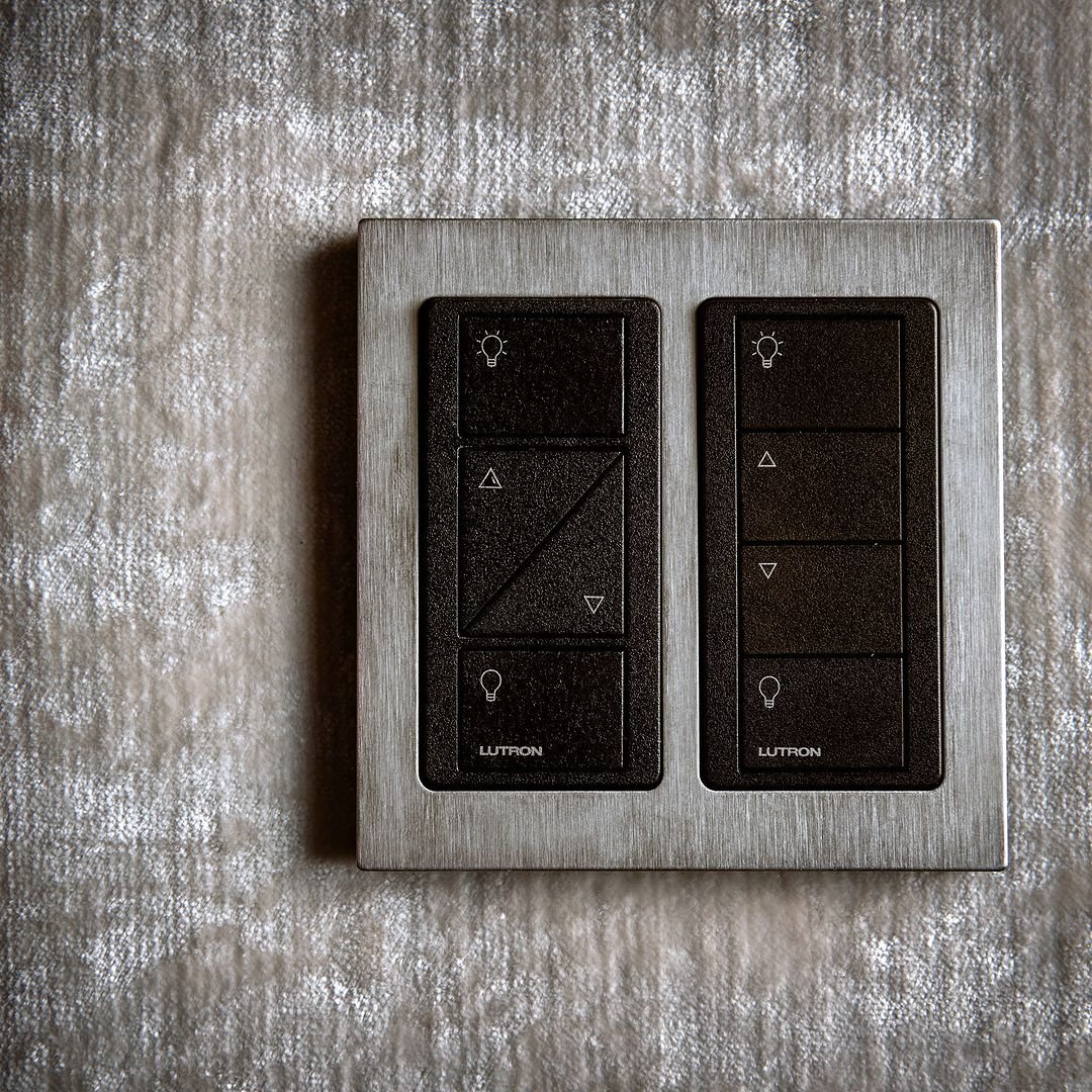 RGB (@rgbcomms) on Twitter photo Acting as the mind behind a project <a href="/SavantEurope/">Savant Europe</a> has the role of the brain and alongside, <a href="/Lutron_EU/">Lutron Europe</a> combines elegance and luxury design 🪴
📸<a href="/Cre8tiveRooms/">Cre8tive Rooms</a>
#savantsystems #savanthome #savant #lutron #lutronlighting #lighting Acting as the mind behind a project <a href="/SavantEurope/">Savant Europe</a> has the role of the brain and alongside, <a href="/Lutron_EU/">Lutron Europe</a> combines elegance and luxury design 🪴
📸<a href="/Cre8tiveRooms/">Cre8tive Rooms</a>
#savantsystems #savanthome #savant #lutron #lutronlighting #lighting