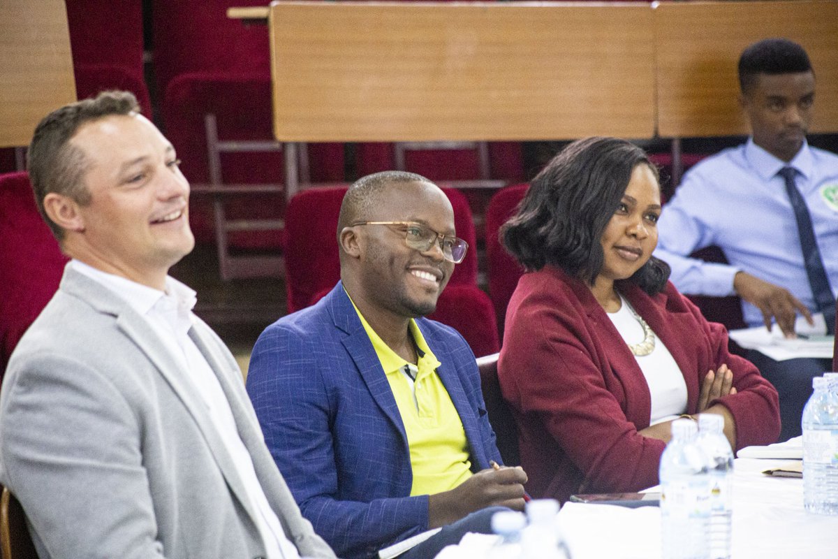 Society of Petroleum Engineers - Uganda Section (@speuganda) on Twitter photo We are pleased to have been represented at the <a href="/spe_muk/">SPE MUK Chapter</a> Oil and Gas Safety Forum, <a href="/kevinlukaaga2/">Kevin Lukaaga</a> and Anita Linda Badagawa shared insights about SPE and its benefits. They engaged with students to help them understand how and why they should participate in SPE activities. We are pleased to have been represented at the <a href="/spe_muk/">SPE MUK Chapter</a> Oil and Gas Safety Forum, <a href="/kevinlukaaga2/">Kevin Lukaaga</a> and Anita Linda Badagawa shared insights about SPE and its benefits. They engaged with students to help them understand how and why they should participate in SPE activities.
