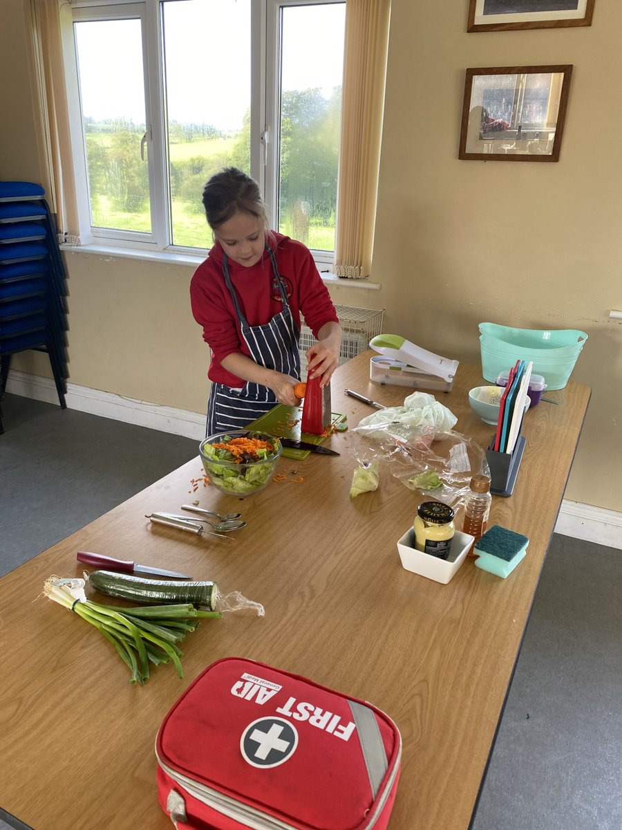 COGURDD YR URDD 
ROWND 1 
Da iawn i bawb am gystadlu! 

Urdd Cogurdd 
Round 1 
Well to everyone for competing! 

#urddllanllwni #ymacacwllanllwni #hedyddhyderusllanllwni <a href="/Urdd/">Urdd Gobaith Cymru</a> <a href="/UrddCeredigion/">Urdd Ceredigion</a>