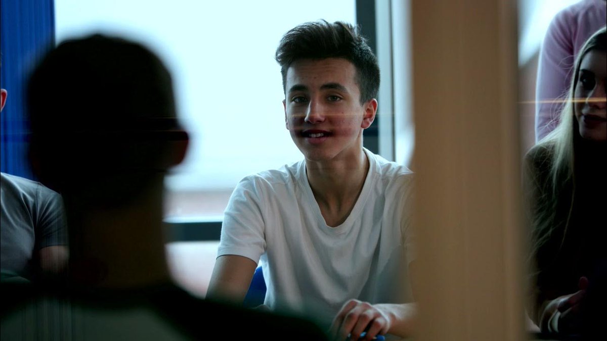 Harrogate College tweet media