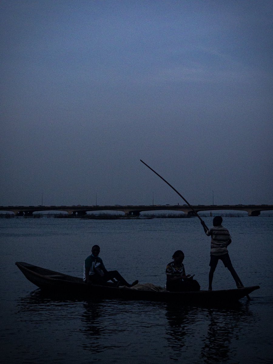 solocrea8s's tweet image. The Camera             📸          The Photos