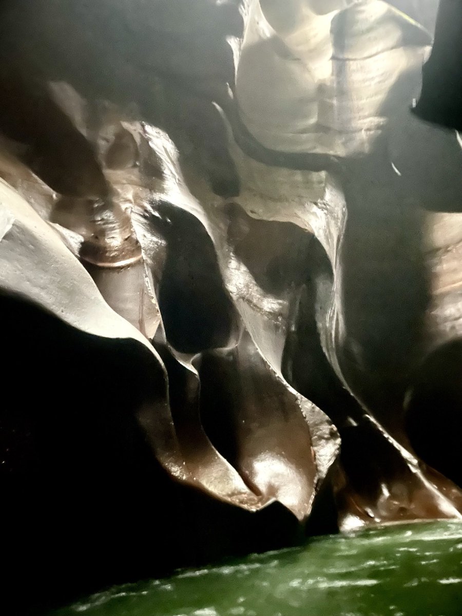 maoherrera7's tweet photo. @DailyPicTheme2 #Lights and #Shadows. #Guape River Canyon. https://t.co/zTEJbtU9Vc