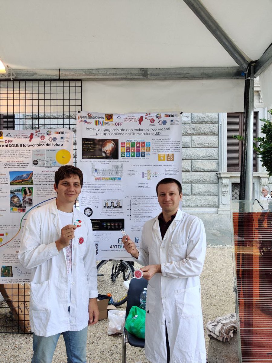 Also <a href="/ArtibledP/">ARTIBLED_Project</a> participated to the #EuropeanResearchersNight ! Here Stefano and Maksym from <a href="/unito/">Università di Torino</a> are showing the future of LEDs! 

<a href="/ArtibledP/">ARTIBLED_Project</a>
