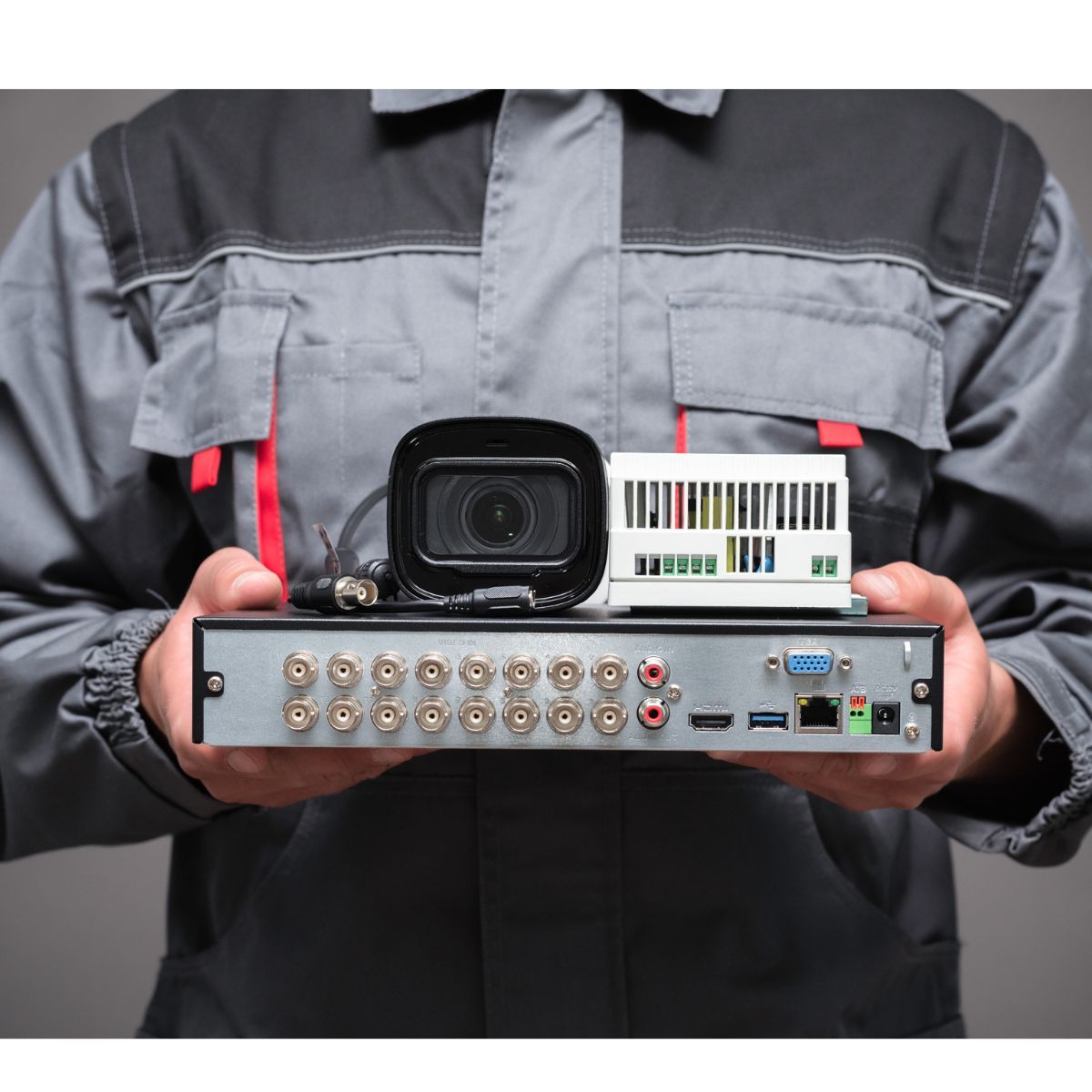 Sony was one of the first leading manufacturers who stopped producing Analogue and went all-in with IP. However, some would say they jumped into IP too early. Where is Sony in the CCTV landscape currently?
#CCTVTrends #SecurityTechnology #IPvsAnalogue #HDoverCoax #TechAdvancement